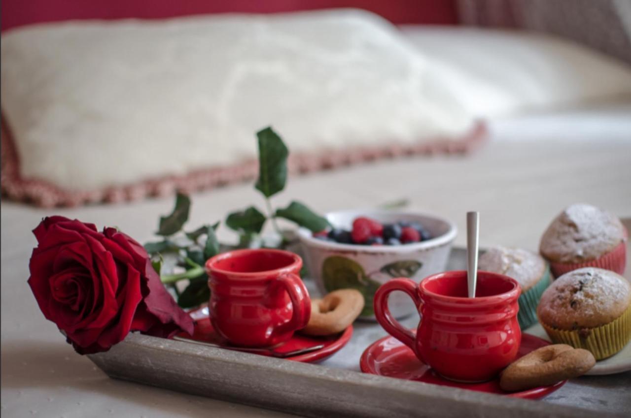 Il Sole Antico Bed and Breakfast Viareggio Exteriör bild